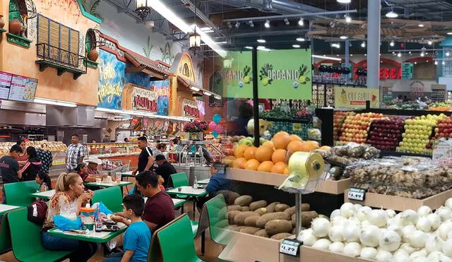 La cadena destaca por su amplia variedad de productos mexicanos, desde tortillas hechas a mano hasta carnes y mariscos frescos, pasando por una amplia sección de productos enlatados y secos. Foto: composición LR/ CAl