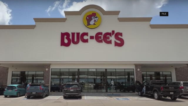 Miles de inmigrantes podrán postular a Buc-ees en USA. Foto: Composición LR/12 News