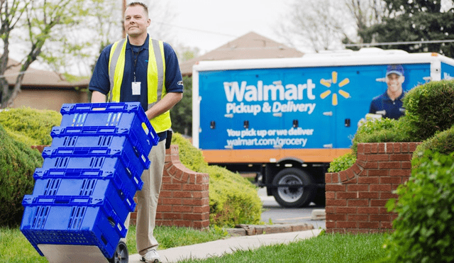 Walmart ofrece numerosos numerosos puestos laborales para inmigrantes en USA. Foto: Composición LR/Spanglish