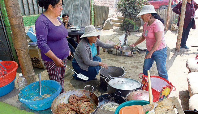 Ayuda social. Las ollas comunes atienden las necesidades de casi 500.000 personas de escasos recursos en Lima.