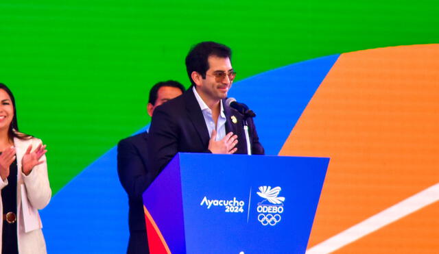 Renzo Manyari durante el discurso de clausura de los Juegos Bolivarianos del Bicentenario Ayacucho 2024