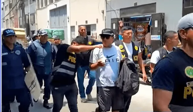 Delincuentes que cobraba cupos en Mesa Redonda fue capturado. Foto: Captura de pantalla/ Panamericana TV