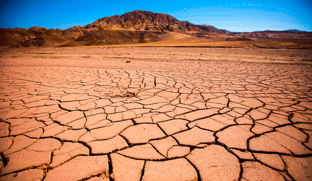 Atacama, ubicada en el Altiplano andino, destaca por su irradiancia global horizontal (SW) extremadamente alta. Foto: Neil Hall.