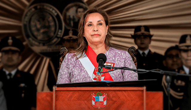 Dina Boluarte mencionó que su Gobierno trabaja con "honestidad". Foto: Composición/LR