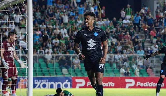 Fábio Gomes marcó un triplete y lideró el título 31 que Bolívar consiguió tras golear a Oriente Petrolero. Foto: Instagram