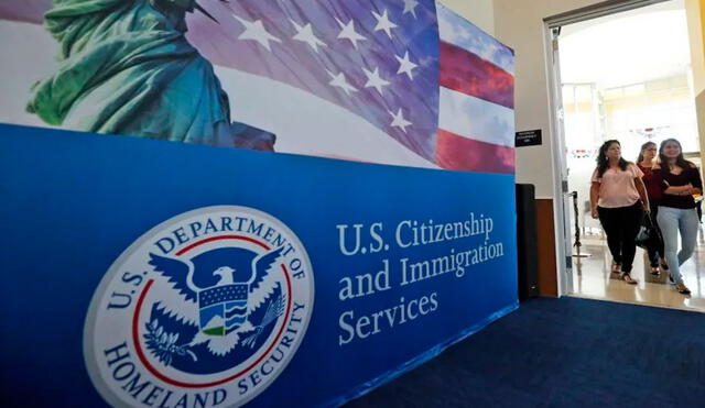 Cada solicitud del USCIS es evaluada de manera individual. Foto: Diario Las Américas