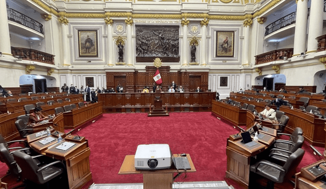 Si un partido no logra una bancada en el Congreso, pierde su inscripción. Foto: Congreso