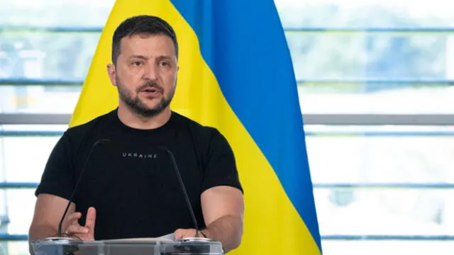 Zelensky planea que ucranianos fugados por la guerra regresen a su país en 2025. Fuente: AFP