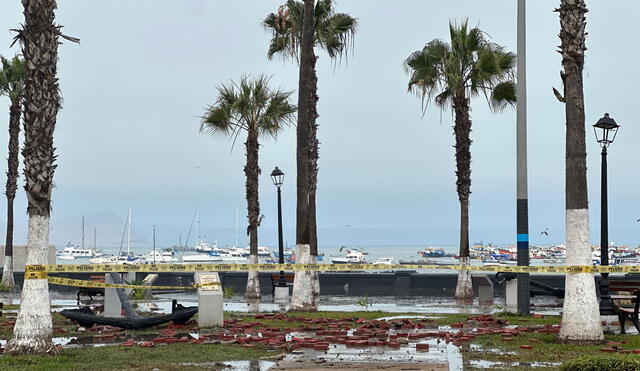 Desborde del mar afectó también a La Punta y Chucuito. Foto: Fiorella Alvarado/La República