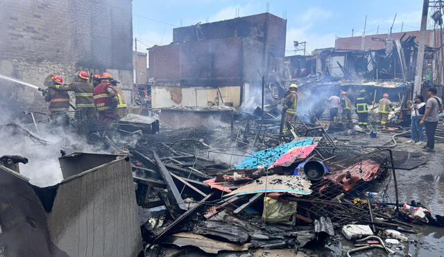 Alrededor de 4 viviendas se vieron gravemente afectadas por el siniestro. Foto: La República.