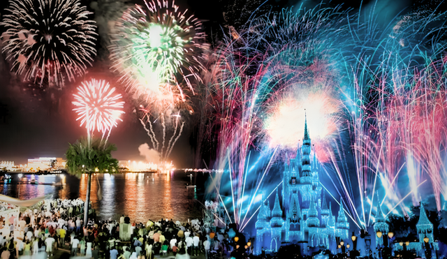 En Miami habrá 5 eventos para celebrar el Año Nuevo 2025, como la Celebración de Nochevieja en Collins Park que terminará con un espectáculo de fuegos artificiales. Foto: composición LR/difusión