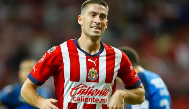 Santiago Ormeño llegó a Chivas en el 2022. Foto: difusión.