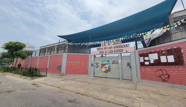 Padres y madres de familia expresan preocupación por la seguridad de sus hijos debido a la falta de vigilancia en las escuelas para el año escolar 2025. Foto: La República.