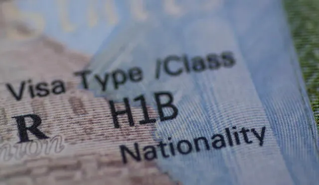 La visa H1B es un tipo de visa de trabajo temporal que permite a empleadores estadounidenses contratar a trabajadores extranjeros altamente calificados en ocupaciones especializadas. Foto: Telemundo