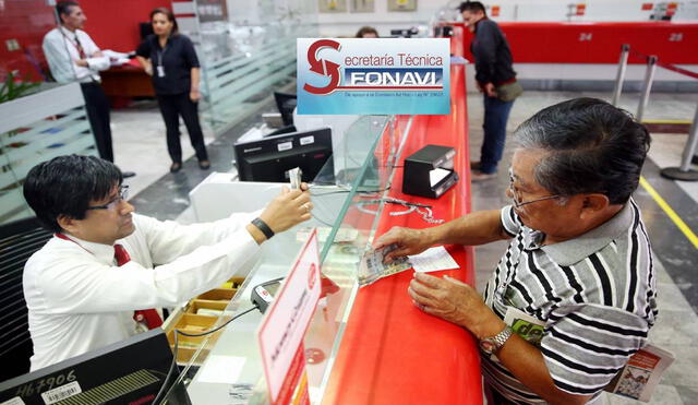 Beneficiarios de la Lista 21 del Fonavi ya pueden hacer el cobro de sus aportes. Foto: Composición LR/Andina.