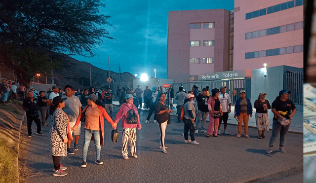 Además de pescadores, protestaron trabajadores y trabajadoras que hacen tareas complementarias a la pesca. Foto: Alicia Urbina/Talara en la Noticia