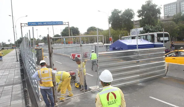 Acceso subterráneo a la Vía Expresa estará cerrado un mes. Foto: Félix Contreras