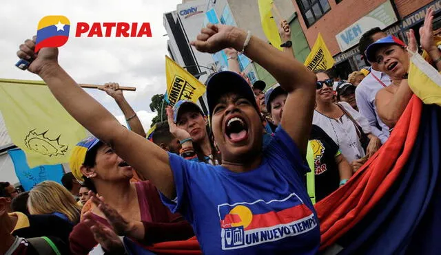 La mayoría de bonos se entregan por el Sistema Patria. Foto: composiciónLR/DW/Patria