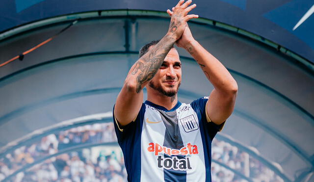 Miguel Trauco firmó contrato con los íntimos hasta fines del 2026. Foto: Alianza Lima