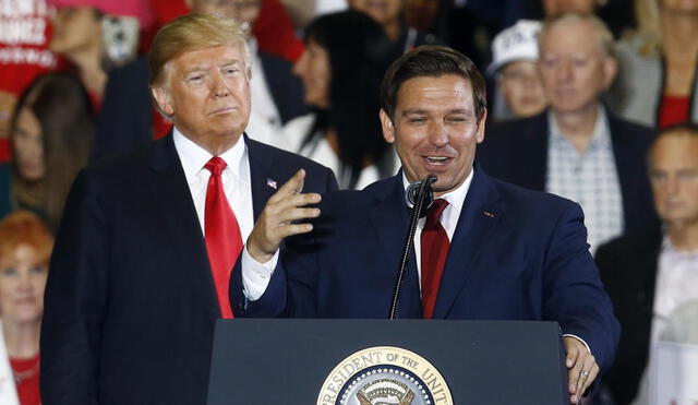 DeSantis manifiesta trabajar de la mano con Trump para deportar a los inmigrantes indocumentados. Foto: AP