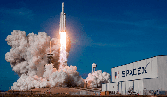 El Megacohete SpaceX se prepara para su séptimo vuelo de prueba e intentará recuperar su propulsor de vuelo. Foto: SpaceX