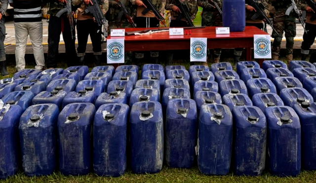 La investigación conjunta entre la Policía y el ejército permitió identificar la red de desvío de sustancias químicas/Composición LR/Foto: Difusión