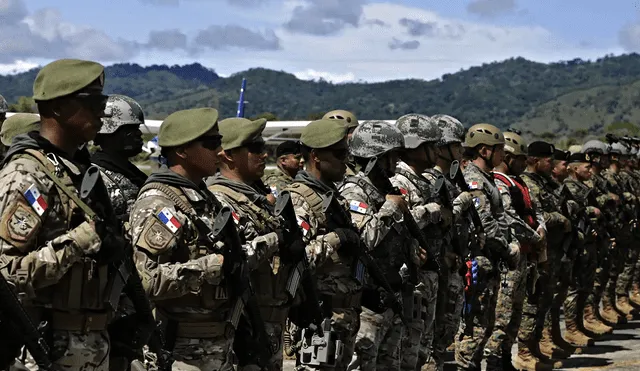 Con una presupuesto de defensa de 917,2 millones de dólares, Panamá se convierte en el país con la fuerza militar más débil de América Latina. Foto: EFE/Carlos Lemos.