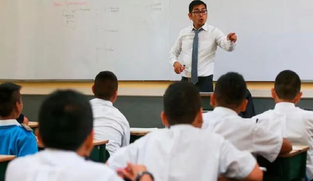 Se deben realizar tutorías sobre el día internacional de la educación. Foto: La República