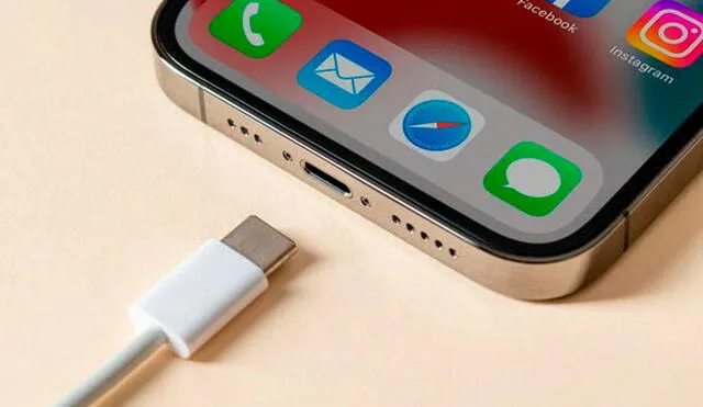 Desde el iPhone 15, Apple incluyó el puerto USB-C. Foto: PCMag