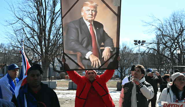 Con la firma de esta ley Laken Riley, la administración de Donald Trump da un paso polémico en su agenda migratoria. Foto: AFP.