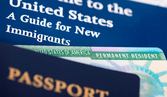 La Green Card es un documento que permite a los extranjeros vivir y trabajar permanentemente en los Estados Unidos. Foto: Telemundo