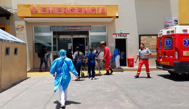 Médicos del hospital Honorio Delgado descubrieron el caso de abuso. Foto: Wilder Pari/La República