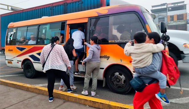 Transportistas realizarán manifestaciones en diversos puntos de Lima Metropolitana rumbo a plaza San Martín. Foto: Kevinn García y Rosario Rojas/La República