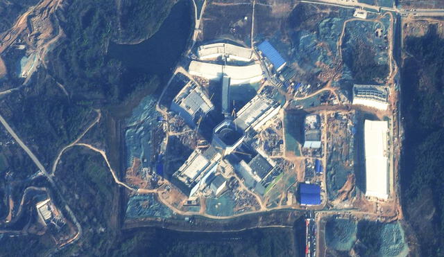 China ha construido un gigantesco láser de fusión nuclear en Mianyang, un 50 % más grande que la instalación NIF de Estados Unidos, lo que ha captado la atención global y generado preocupaciones de índole militar. Foto: Planet Labs PBC