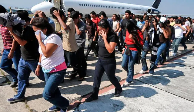 Miles de inmigrantes indocumentados podrían ser deportados de EE. UU. por las medidas de Trump. Foto: EFE Miles de inmigrantes indocumentados podrían ser deportados de EE. UU. por las medidas de Trump. Foto: EFE
