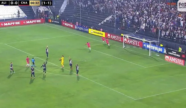 Nacional había anotado el 1-0, pero el árbitro cobró mano previa. Foto: captura/Fox Sports