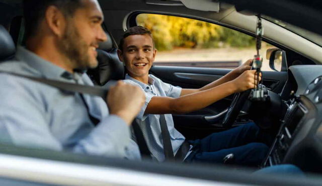 Licencia de conducir para menores de edad | Foto: CNN   