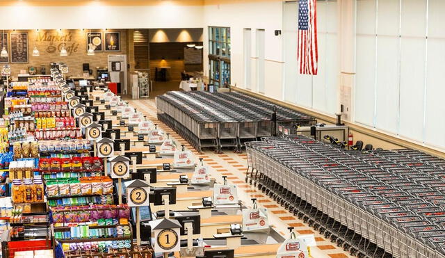 Gracias a su enfoque en eficiencia operativa, la cadena evita costos innecesarios, trasladando ahorros a sus clientes. Además, no requiere membresías, lo que aumenta su atractivo. Foto: Supermarket News Gracias a su enfoque en eficiencia operativa, la cadena evita costos innecesarios, trasladando ahorros a sus clientes. Además, no requiere membresías, lo que aumenta su atractivo. Foto: Supermarket News
