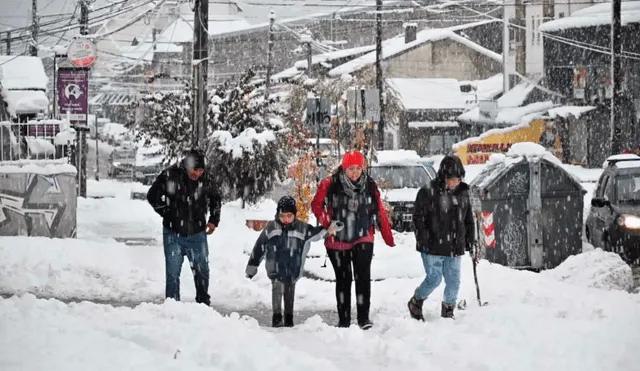 Alerta en EE. UU.: tormentas dejan dos muertos y generar tornados, incendios y nieve en distintas ciudades del país. Foto: Río Negro Alerta en EE. UU.: tormentas dejan dos muertos y generar tornados, incendios y nieve en distintas ciudades del país. Foto: Río Negro