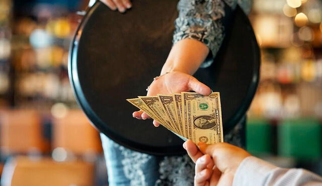 El 40% de los encuestados por WalletHub sugiere que las propinas deben ser reemplazadas por calificaciones de los empleados. Foto: Villa Experience El 40% de los encuestados por WalletHub sugiere que las propinas deben ser reemplazadas por calificaciones de los empleados. Foto: Villa Experience