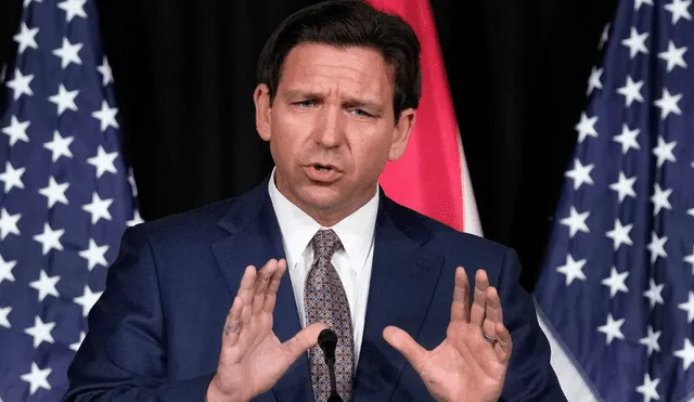 Ron DeSantis promueve una medida para castigar con pena de muerte a migrantes que cometan ciertos delitos. Foto: Telemundo Ron DeSantis promueve una medida para castigar con pena de muerte a migrantes que cometan ciertos delitos. Foto: Telemundo