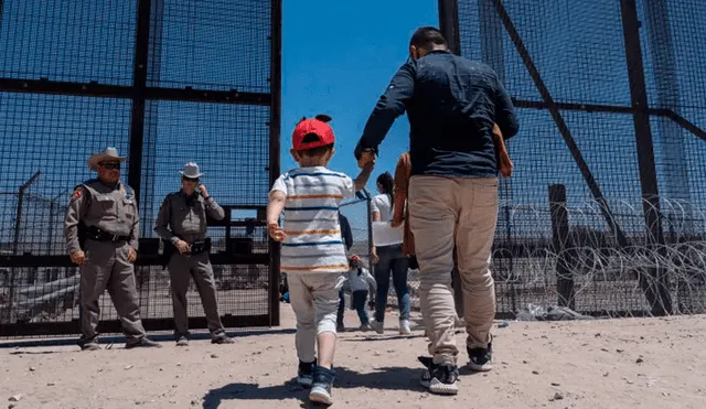 Organizaciones alertan sobre el impacto negativo que estas medidas tienen en la salud mental y física de los menores detenidos, reabriendo el debate sobre las políticas migratorias actuales. Foto: Tiempo Latino Organizaciones alertan sobre el impacto negativo que estas medidas tienen en la salud mental y física de los menores detenidos, reabriendo el debate sobre las políticas migratorias actuales. Foto: Tiempo Latino