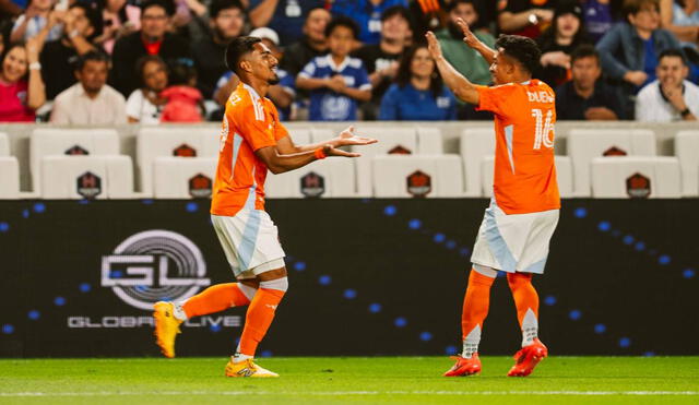 El Salvador y Houston Dynamo jugaron en Texas. Foto: Houston Dynamo FC El Salvador y Houston Dynamo jugaron en Texas. Foto: Houston Dynamo FC
