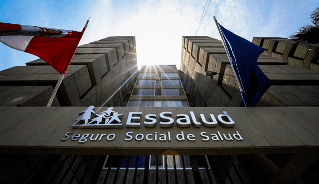 EsSalud permite la inclusión de otros beneficiarios si se cumplen las condiciones solicitadas. Foto: composición LR/Andina EsSalud permite la inclusión de otros beneficiarios si se cumplen las condiciones solicitadas. Foto: composición LR/Andina