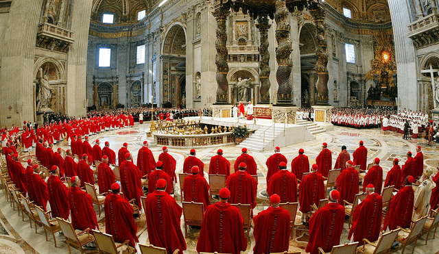 El Vaticano se prepara para un histórico cónclave donde arzobispos y cardenales elegirán al próximo líder de la Iglesia. Foto: EFE El Vaticano se prepara para un histórico cónclave donde arzobispos y cardenales elegirán al próximo líder de la Iglesia. Foto: EFE