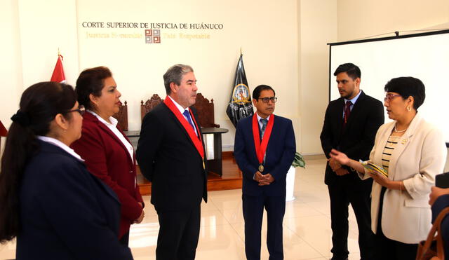 El evento reunió a seis Cortes Superiores del país, donde se exhibieron soluciones tecnológicas para la justicia. El evento reunió a seis Cortes Superiores del país, donde se exhibieron soluciones tecnológicas para la justicia.