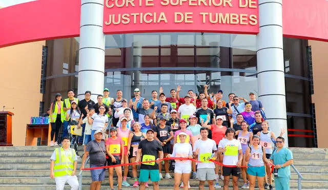 Al finalizar la maratón, se destacó a los mejores atletas de cada categoría en una ceremonia de premiación. Al finalizar la maratón, se destacó a los mejores atletas de cada categoría en una ceremonia de premiación.