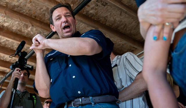 Después de graduarse en Yale, Ron DeSantis ingresó a la Universidad de Harvard para estudiar derecho, cerrando así su capítulo en el deporte profesional. Foto: AFP Después de graduarse en Yale, Ron DeSantis ingresó a la Universidad de Harvard para estudiar derecho, cerrando así su capítulo en el deporte profesional. Foto: AFP