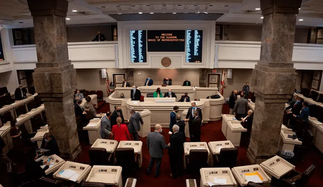 La Cámara de Representantes de Alabama avanza con los proyectos de ley SB 53 y SB 63. Foto: Alabama Political Reporter La Cámara de Representantes de Alabama avanza con los proyectos de ley SB 53 y SB 63. Foto: Alabama Political Reporter