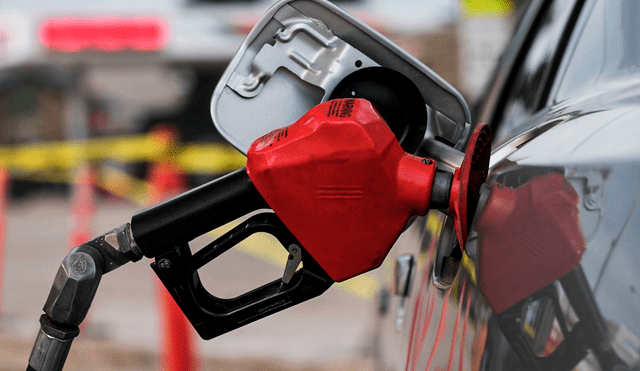 Uruguay registra actualmente el precio de gasolina más alto de Sudamérica, con un costo promedio de 1,718 dólares. Foto: Particular. Uruguay registra actualmente el precio de gasolina más alto de Sudamérica, con un costo promedio de 1,718 dólares. Foto: Particular.